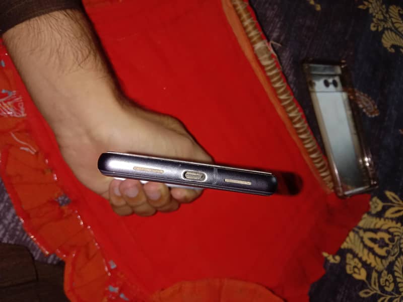 Google Pixel 7 5