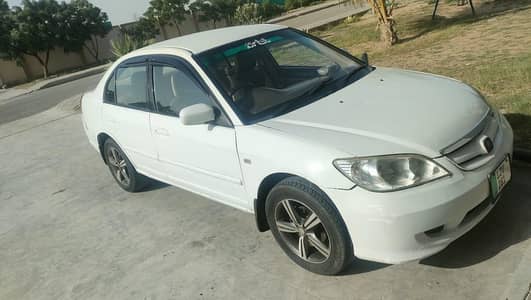 Honda  Civic  EXi  2005