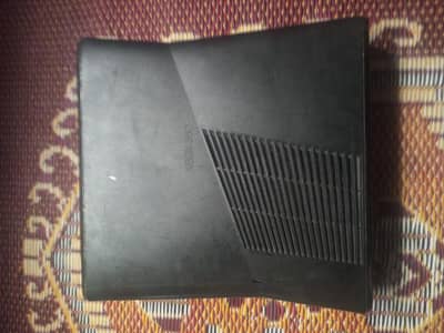XBOX 360 Slim