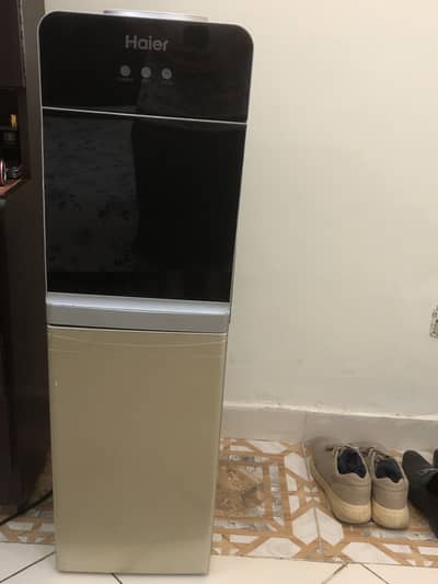 Haier water dispenser