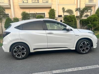 Honda Vezel 2016