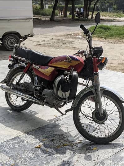 Honda cd70 2005