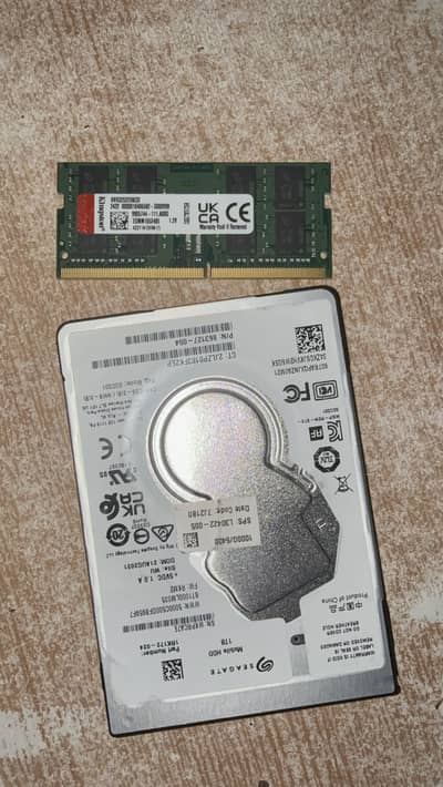 32GB ddr4 laptop ram and 1tb hard drive available for sell.