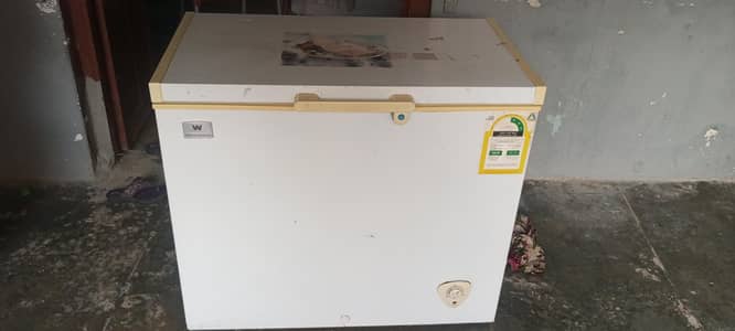white westinghouse freezer /03085538285