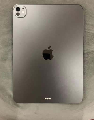 Apple iPad Pro M5 my WhatsApp No = O3=26=8 78=2=8 58