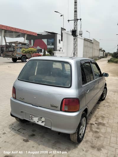 Daihatsu Cuore 2011