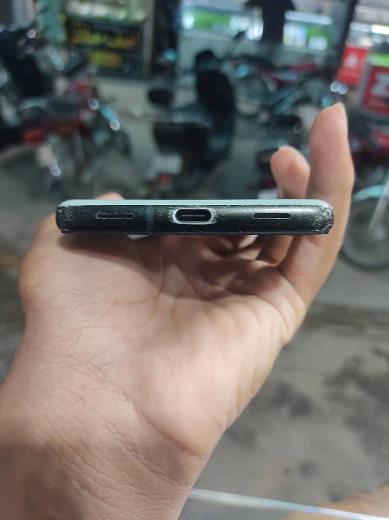 Google Pixel 6a 1