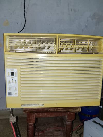 window AC 110 sply k sath 220