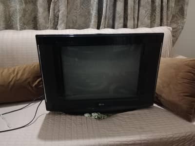 LG 21 inch CRT (Box) TV with Side Speakers Hugh quality for Sale