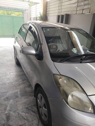 Toyota Vitz 2007