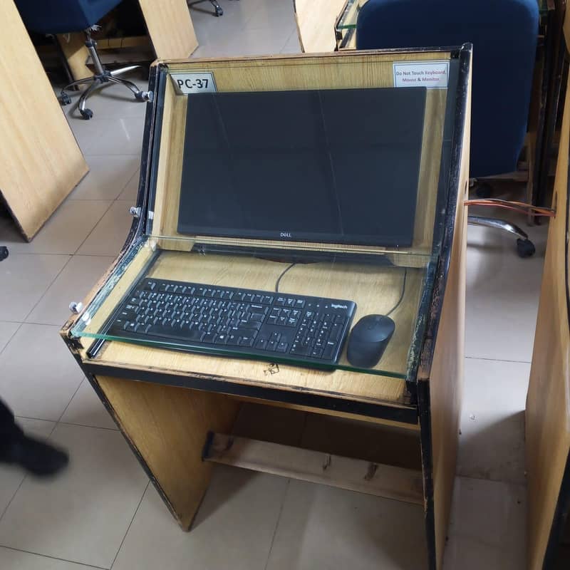 Computer Tables 6