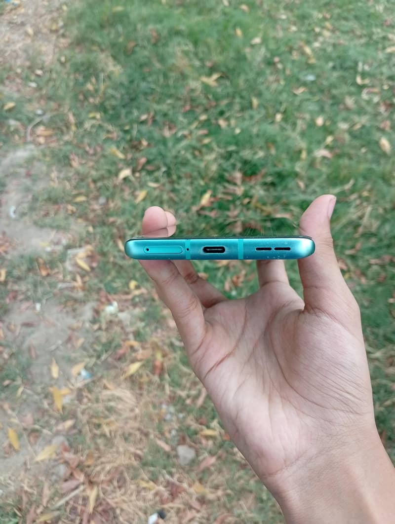 One Plus 8 Pro 7