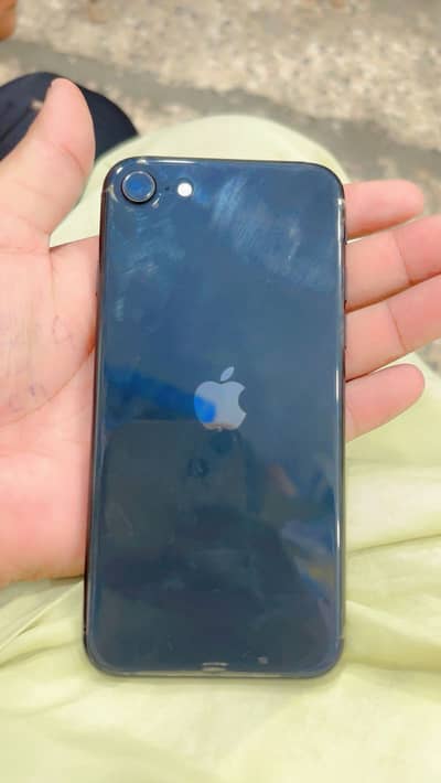 Apple iPhone SE