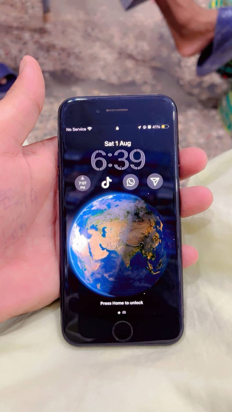 Apple iPhone SE 3