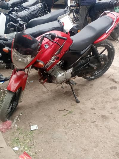 Yamaha ybr  2016 karachi