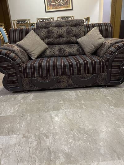 Best for tv lounge/living room