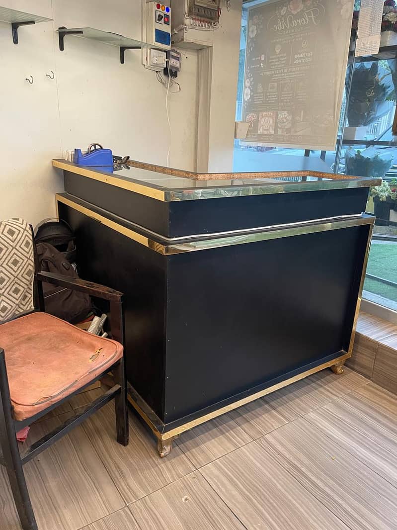 Recepition and console table 0