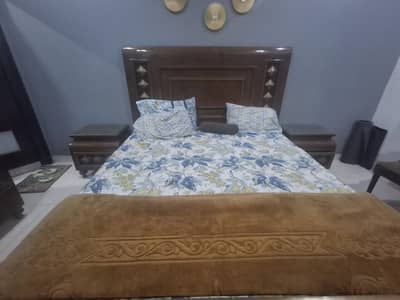 Solid Sheesham Wood King Size Bedroom Set