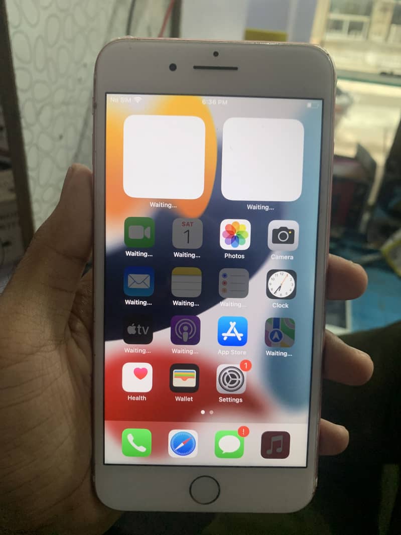 Apple iPhone 7 Plus 1