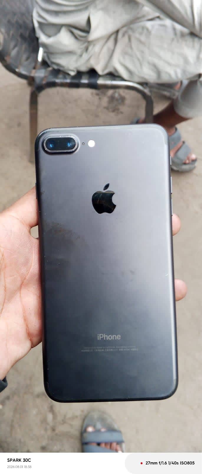Apple iPhone 7 Plus 0