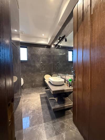 10 Marla Like Brand New House Furnished Available For Rent In Hot Location Sector E Bahria Town Lahore