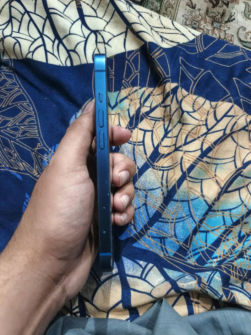iphone 13 2