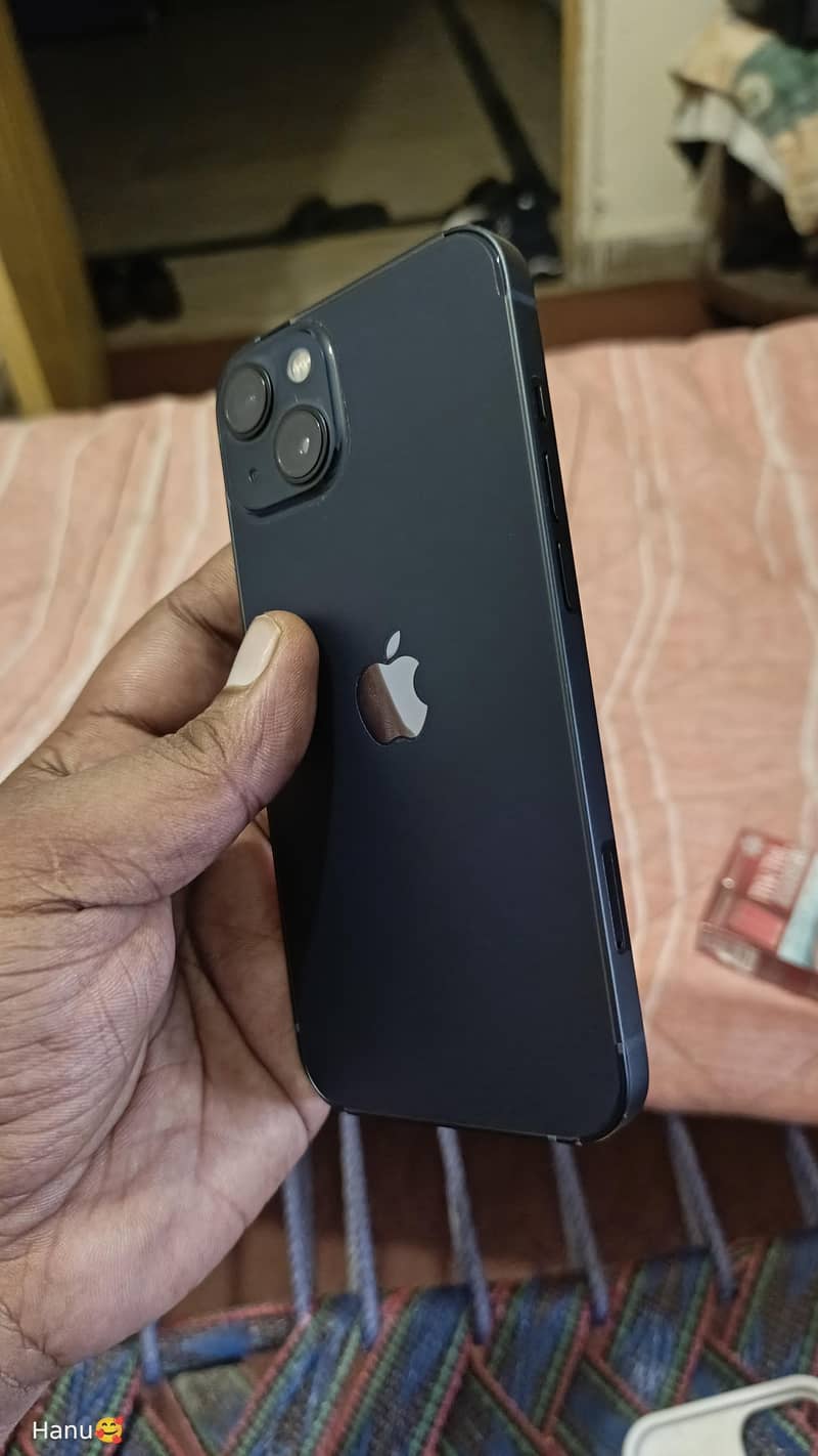 Apple iPhone 13 1