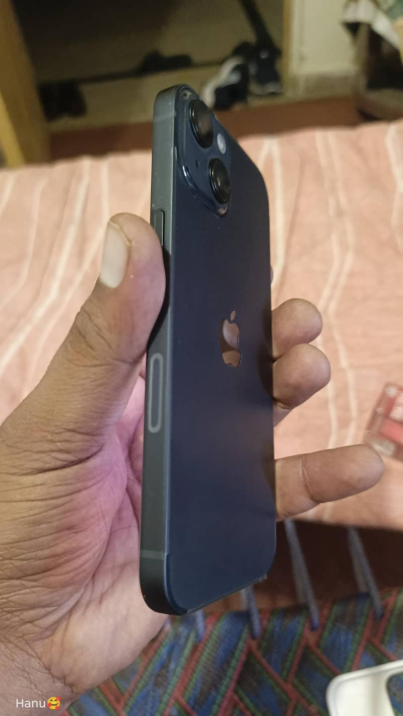 Apple iPhone 13 3
