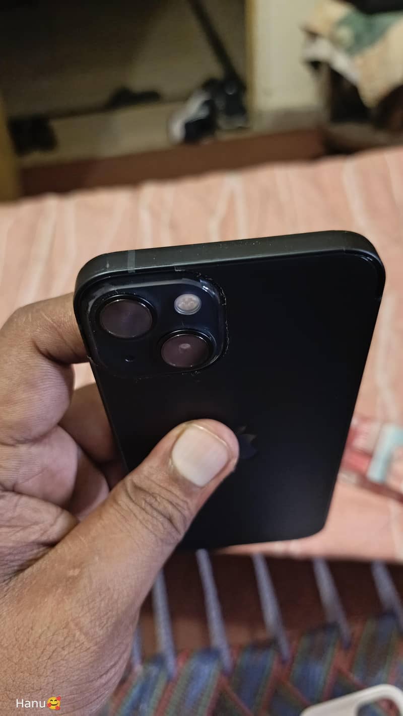 Apple iPhone 13 4
