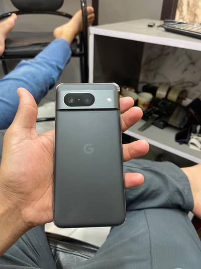 Google Pixel 8