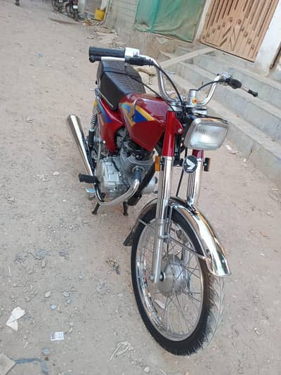 Honda 125 urgent for sale03096098550 WhatsApp number