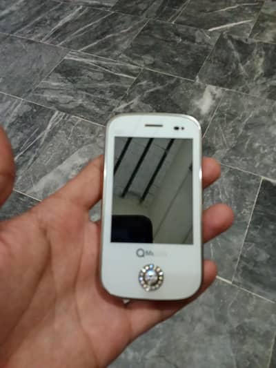 QMobile q70 Mini