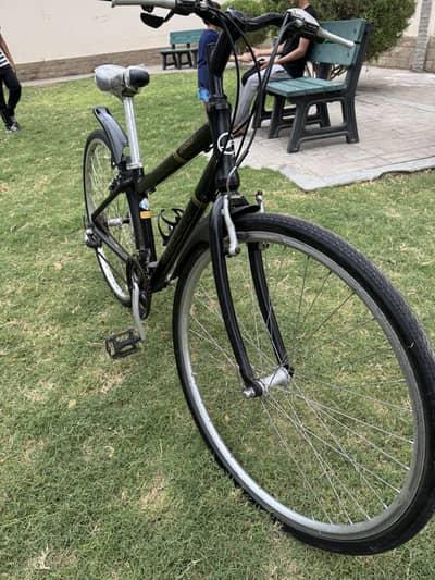 Giant Cross Hybrid Bicycle