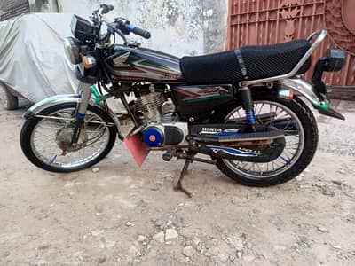 Total genuine lush Honda 125cc for sale.