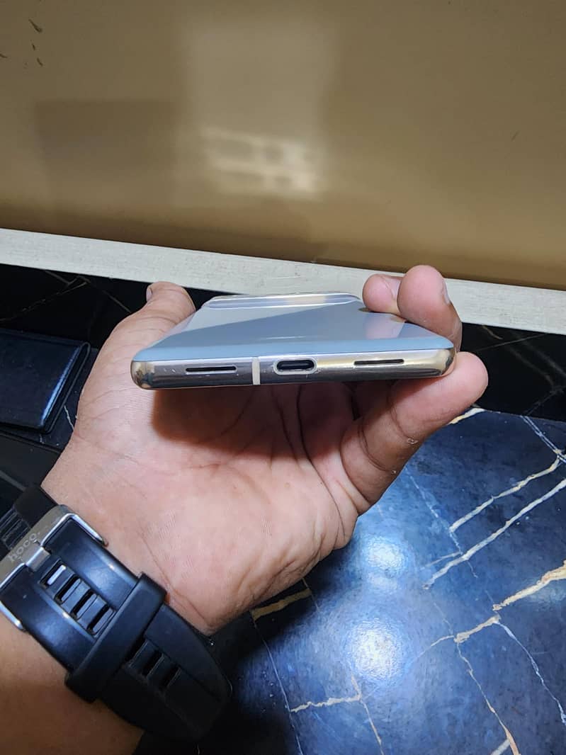 Google Pixel 7 Pro 2