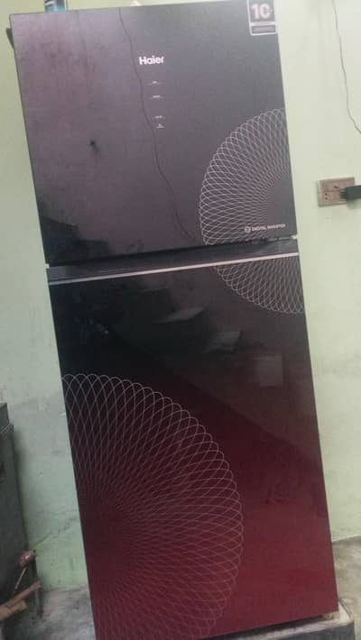 frij sell krni hi achi halt ki hi