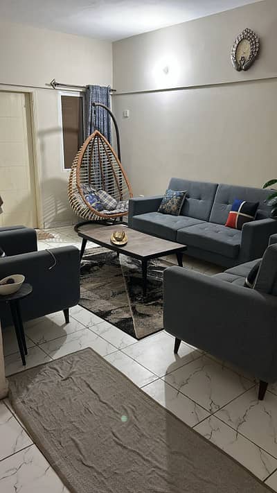 4 Bed D/D Corner Flat for Sale in Gulshan e Iqbal 2200Sq. Ft.