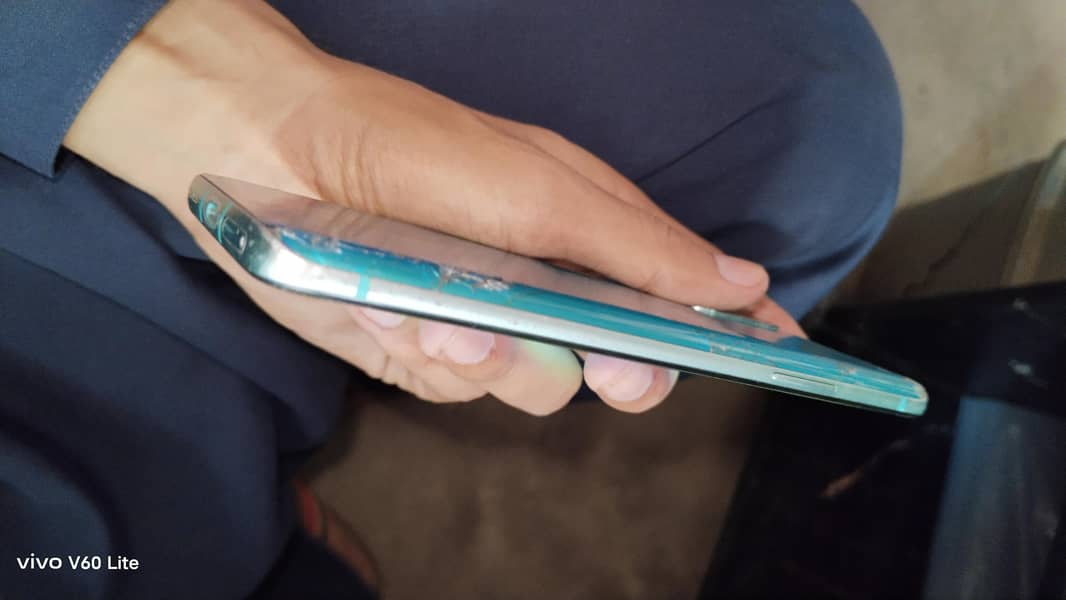 One Plus 8T 4