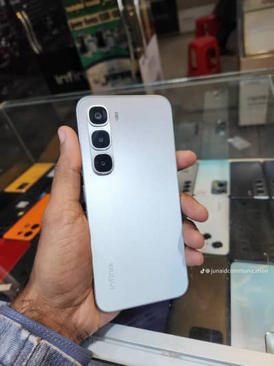 Infinix Hot 60 Pro 8+8/128 60fps pubg smooth gaming