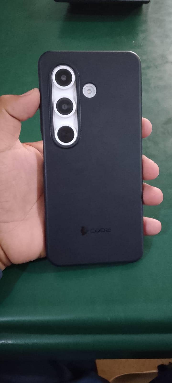 Dcode Bold 0