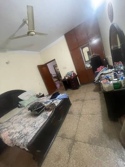 Allama Iqbal Town 5 Marla House For Sale best investment