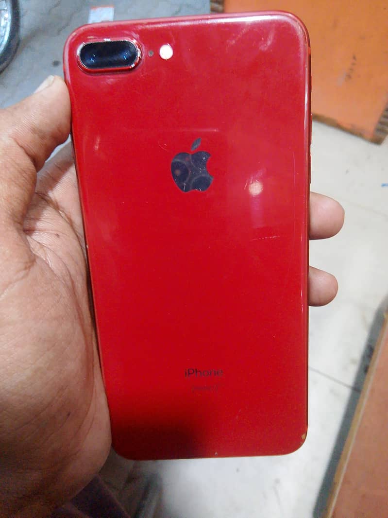Apple iPhone 8 Plus 0
