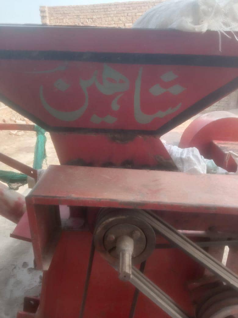 دو تھریشر اور ایک شیلر برائے فروخت ۔عا رفوالا 12