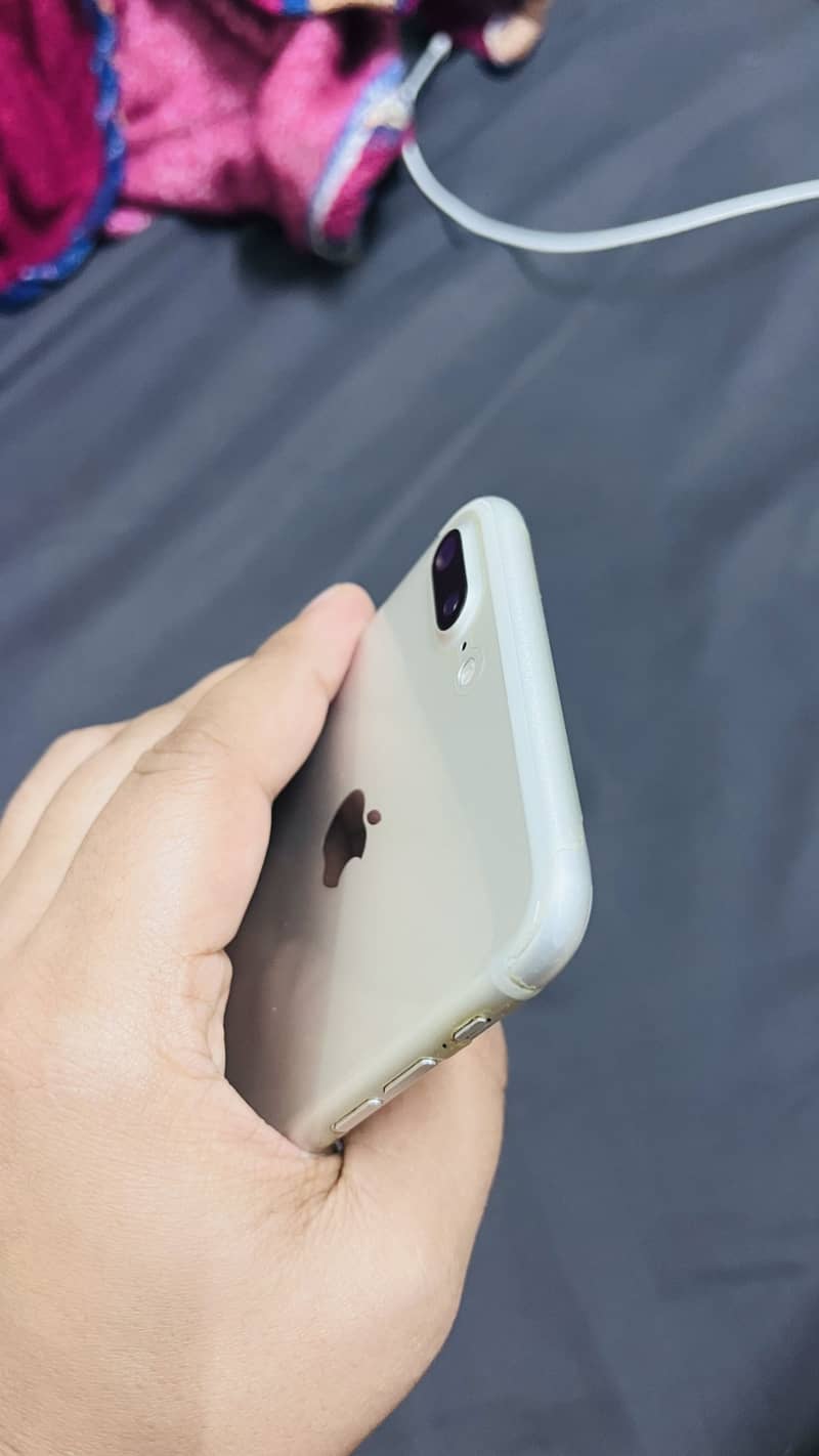 iPhone 7 Plus 7