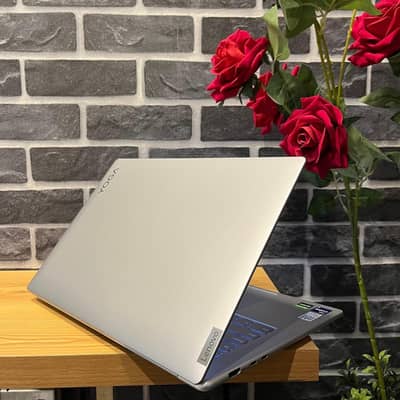 Lenovo Yoga Pro 14s