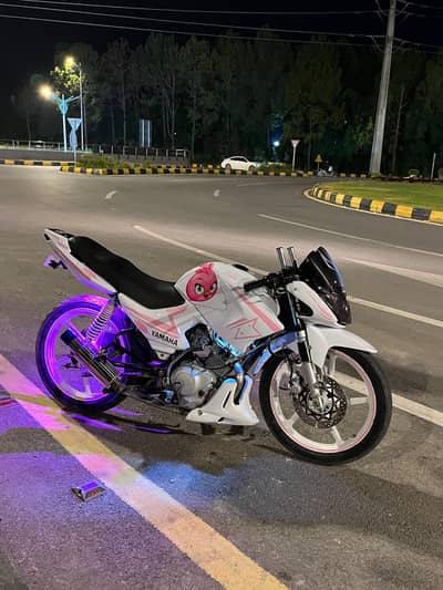 Yamaha ybr esd 2017 model