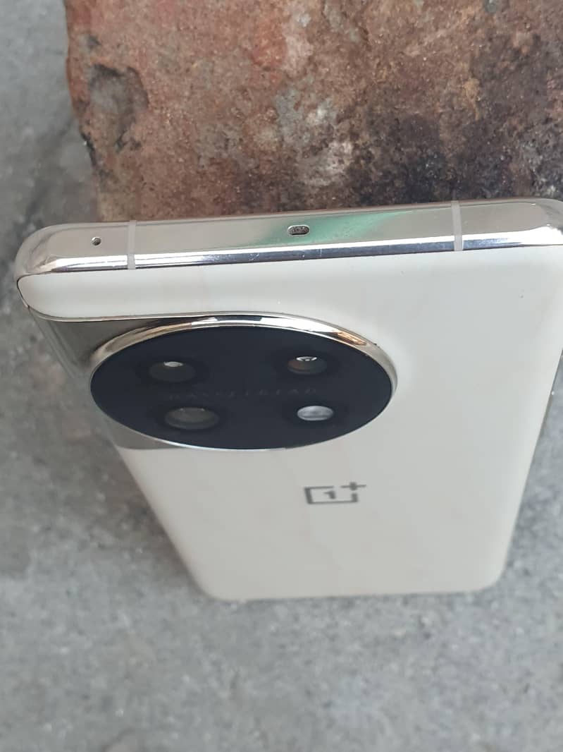 One Plus 11 5