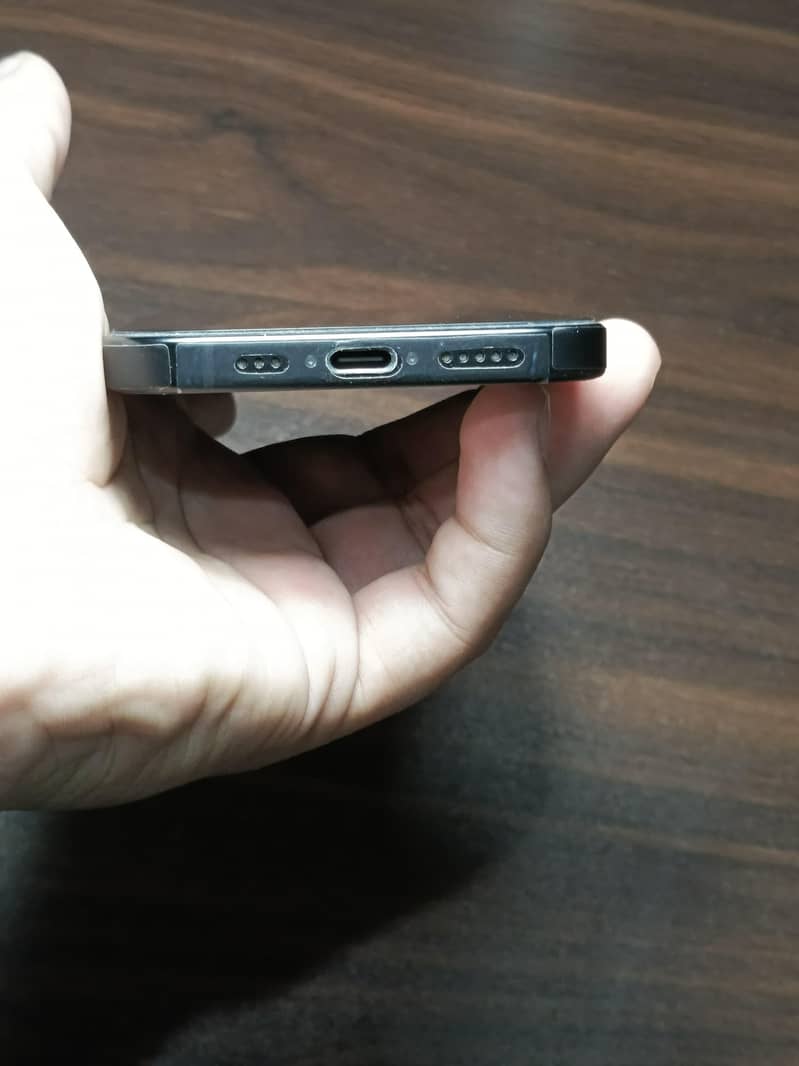 Apple iPhone 15 2