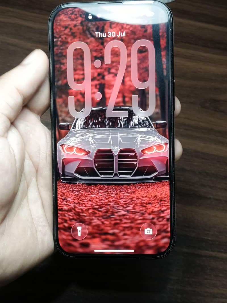 Apple iPhone 15 5