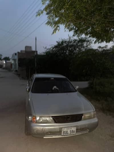 Nissan Sunny 1988